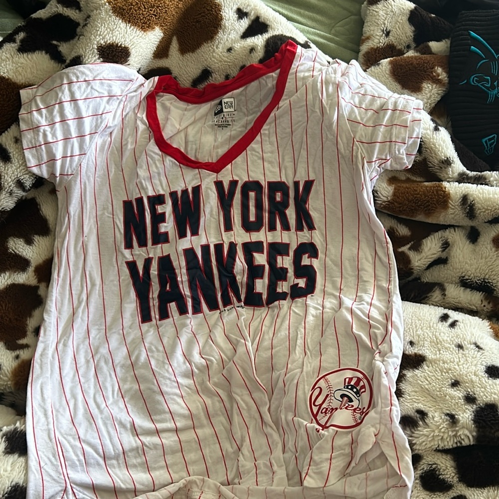 yankees shirt